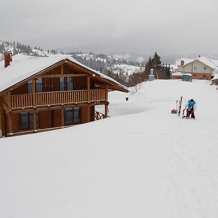 Cottage Kurshevel Slavsko Exterior foto